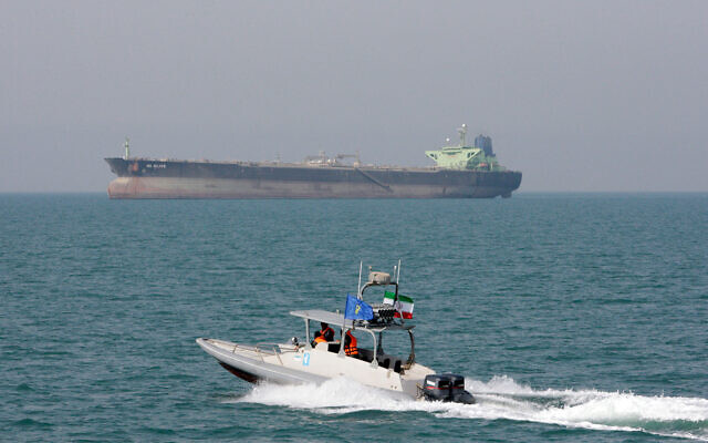 Oil tanker and Iranian patrol boat